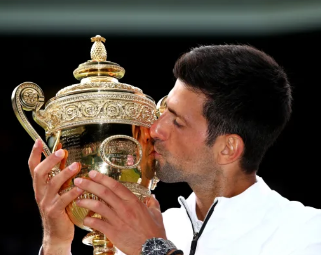 נובאק ג'וקוביץ' זוכה בטורניר ווימבלדון